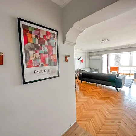 The Next 4* 伊兹密尔